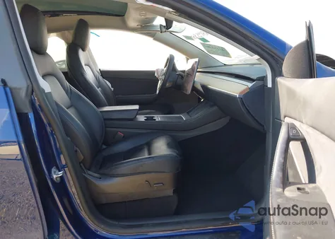 2021 Tesla Model Y из США, поврежденный, VIN 5YJYGDEE3MF196663